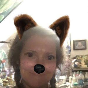 Meet your Posher, Nicolle